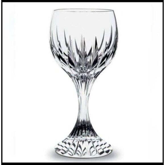 Baccarat Crystal Wine Glass 8 Oz Clear - Picture 1 of 7